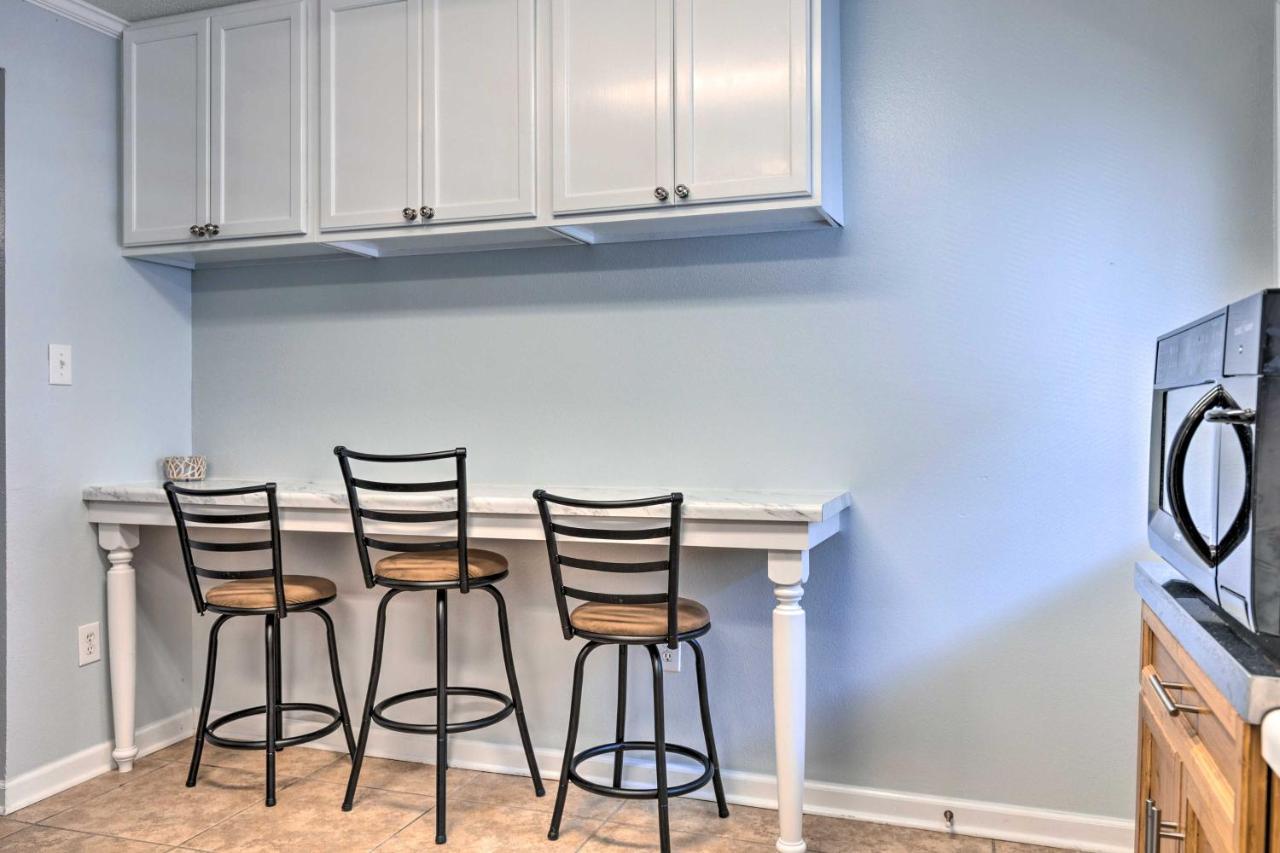 Downtown Gulf Shores Condo - 1 Block To Beach! Buitenkant foto